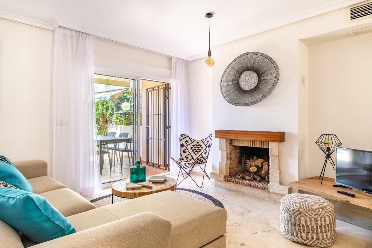 Stylish Townhouse In Beachfront Complex มาร์เบยา ภายนอก รูปภาพ